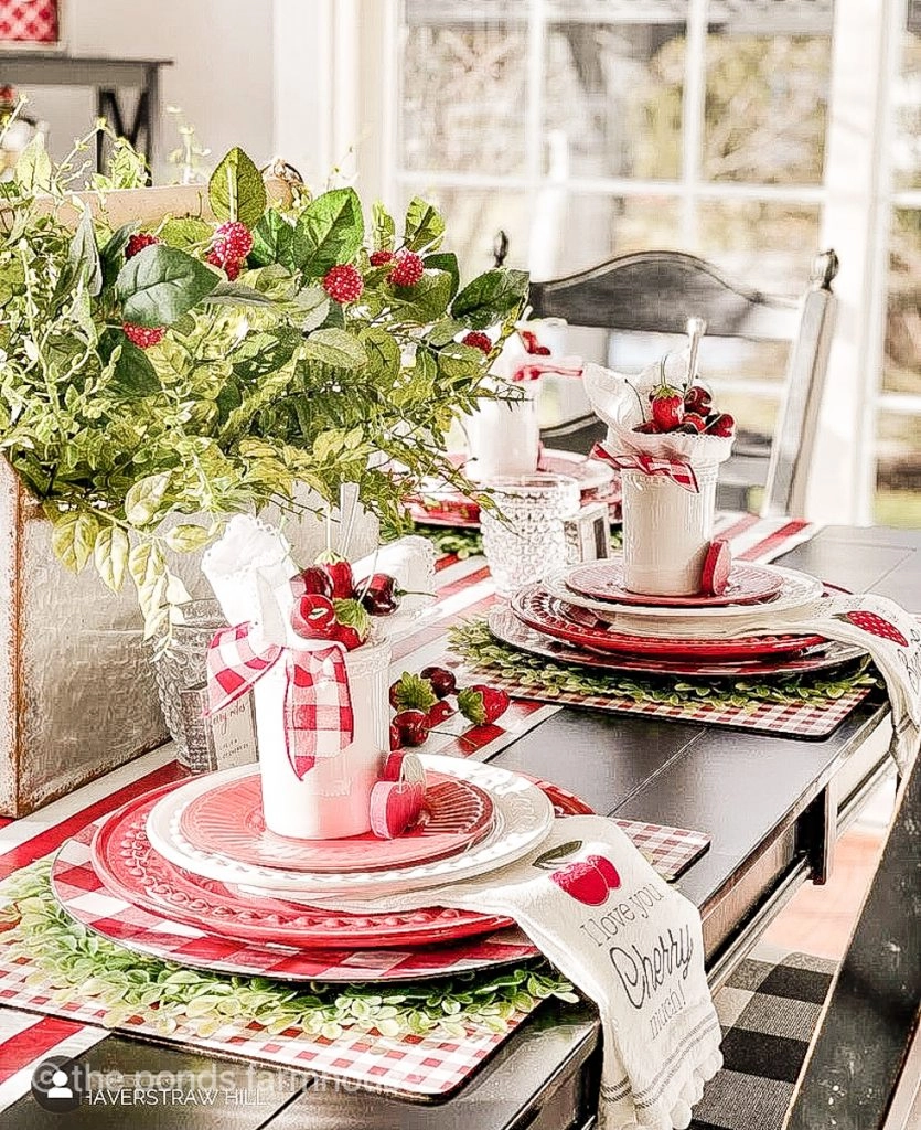Red and white buffalo prints and berries for a patriotic tablescape