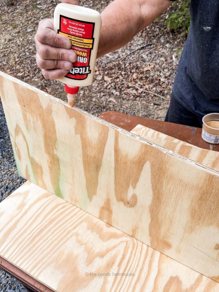 Build DiY Planters from plywood attaching sides with wood glue.