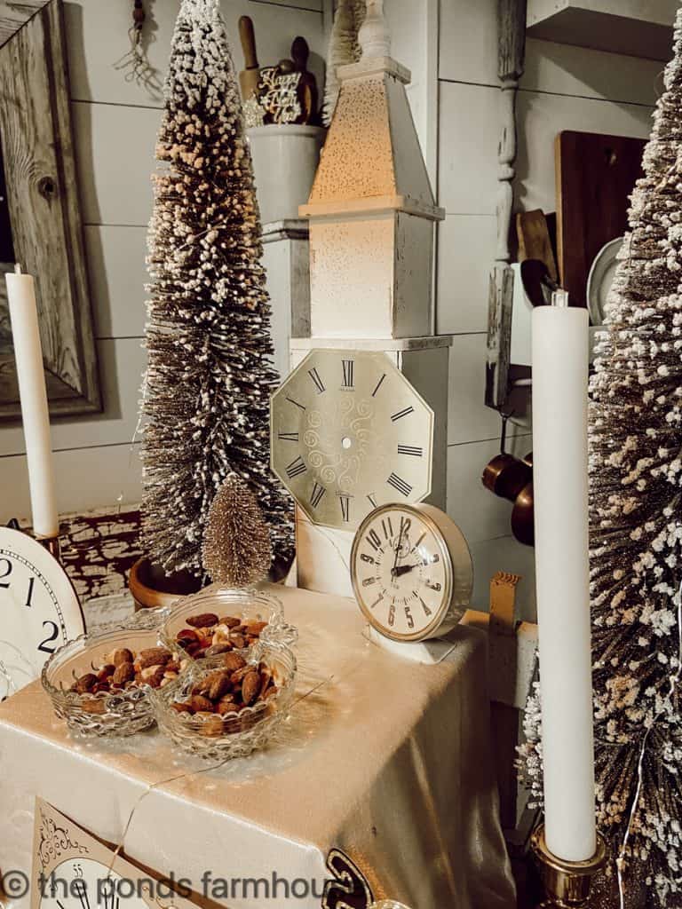 New Year's Eve Table Decoration Ideas without spending any money.