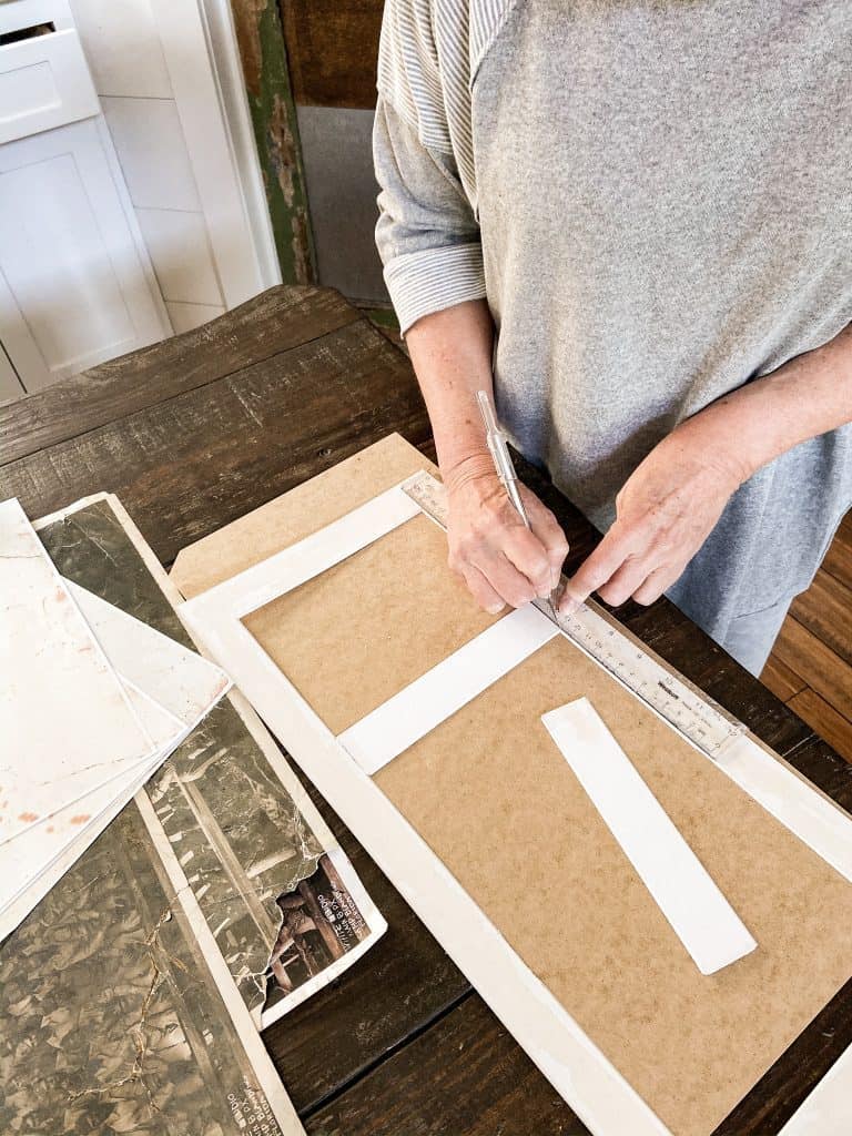 Detail Photo of cutting the mat