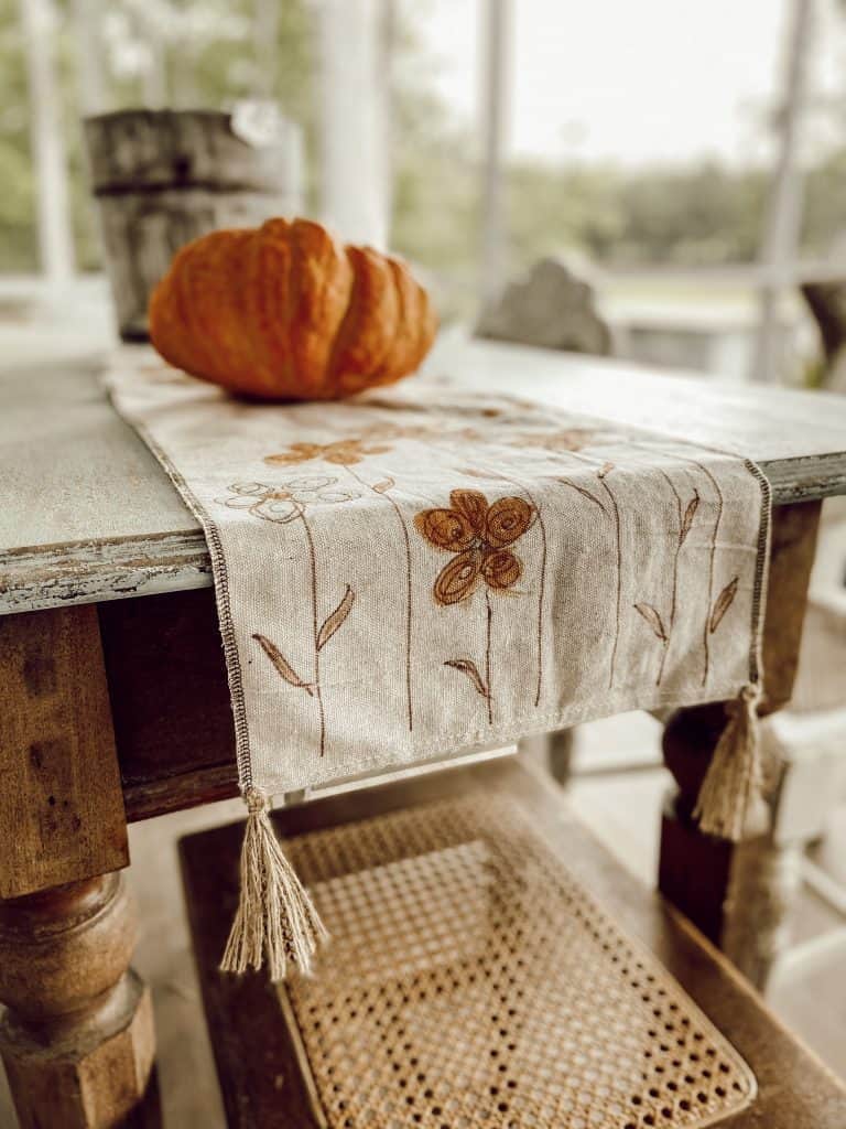 DIY Table Runner with DIY tassels where tassels go.  