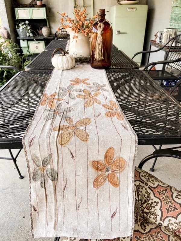 Drop cloth for painting tablecloth runner