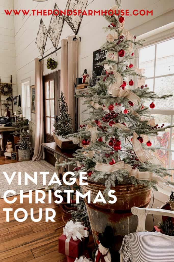 Vintage inspired Christmas Farmhouse Style.  Repurposed holiday décor, diy Christmas projects, 