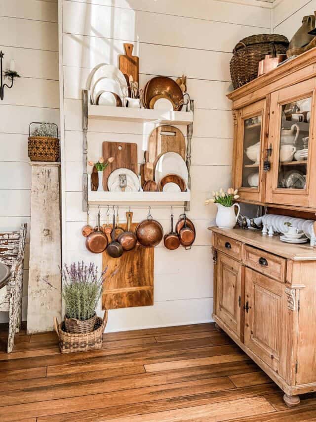 How To Style Your Kitchen with Vintage Decor