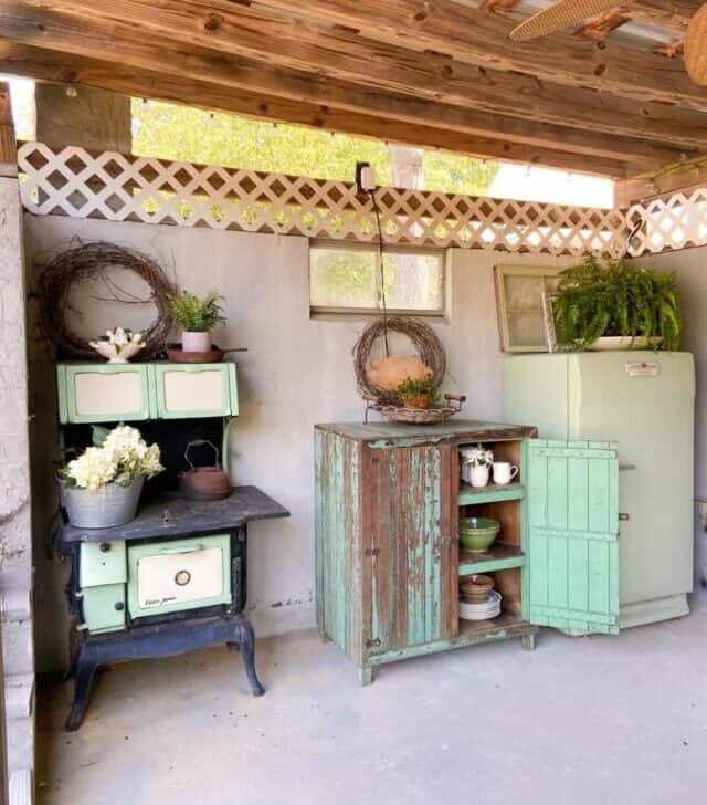 cropped-outdoor-kitchen-vintage-decor-8.jpg