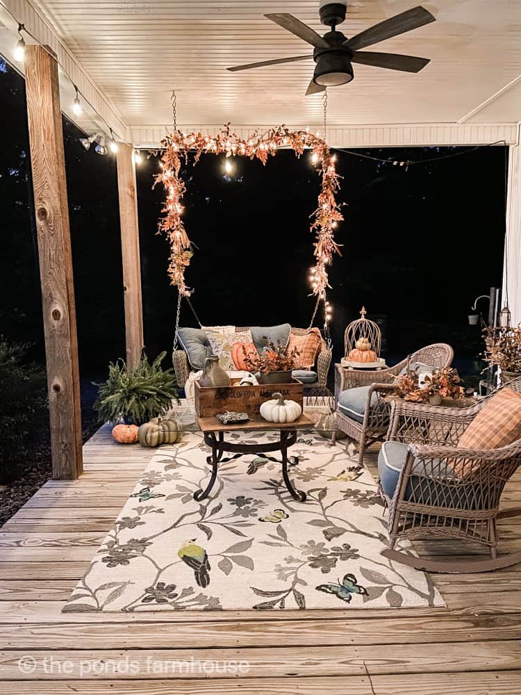 Best Ideas For decorating a Porch for Fall