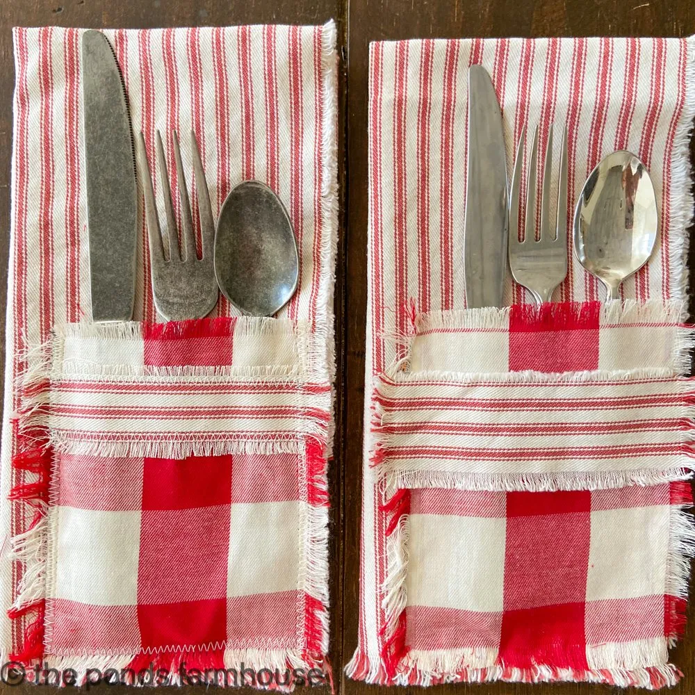 How To Make Cutlery Pocket DIY Christmas Napkins Sew and No Sew Method.