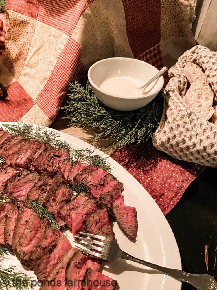 Hearty Appetizer's for New Year's Eve Party - Beef Tenderloin Crostini with yummy horseradish dip.  