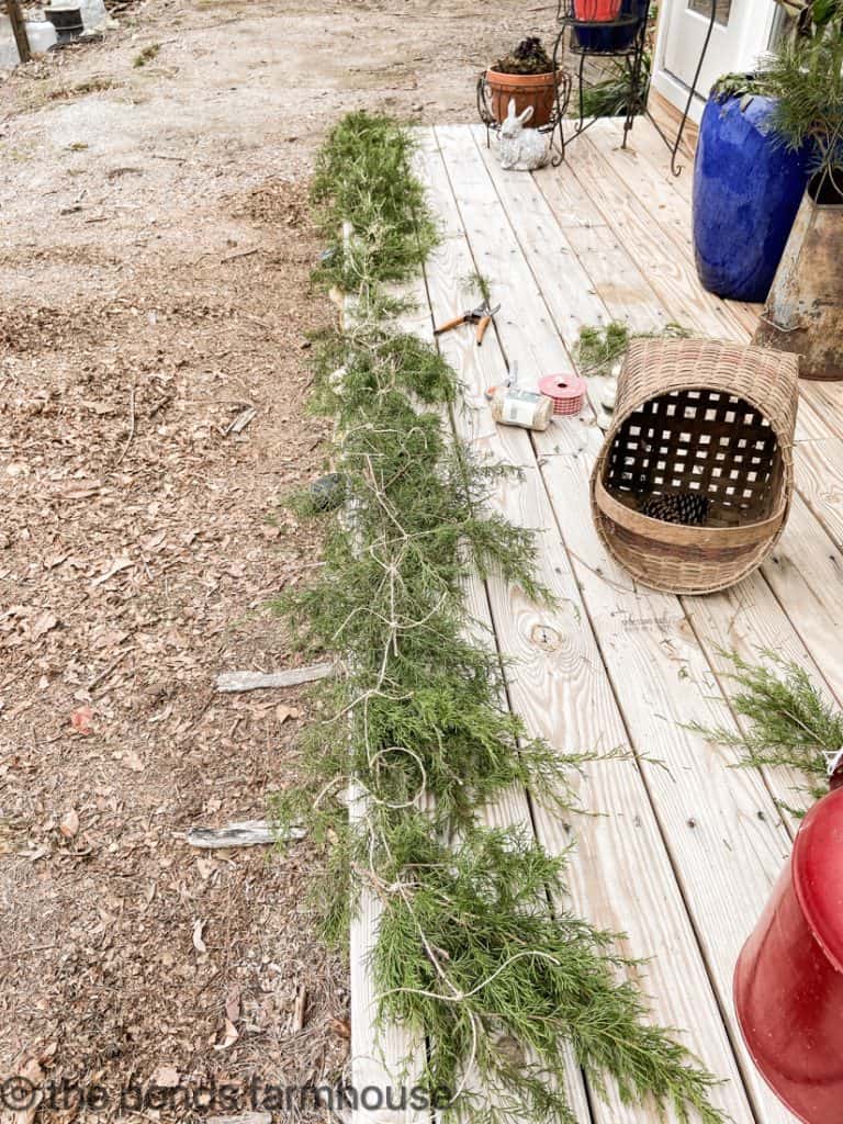 How To Make Cedar Garland that will not fall apart.