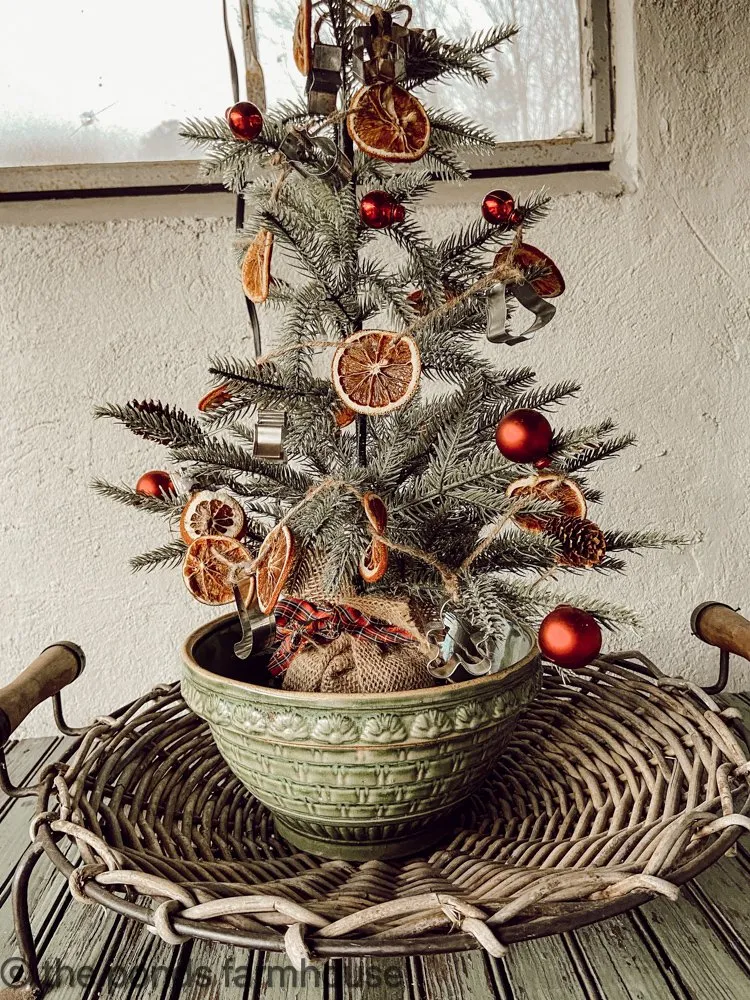 Modern Farmhouse Christmas with Vintage vibe - Christmas tree in a vintage bowl