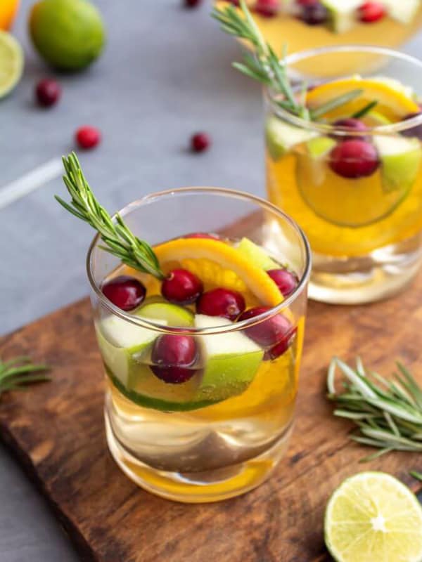 Best White Wine Sparkling Sangria Recipe