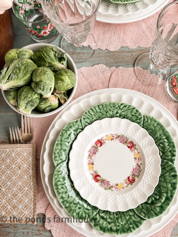 Vintage Spode Dishes mix with DIY placemats and cutlery pockets for a charming Spring Tablescape