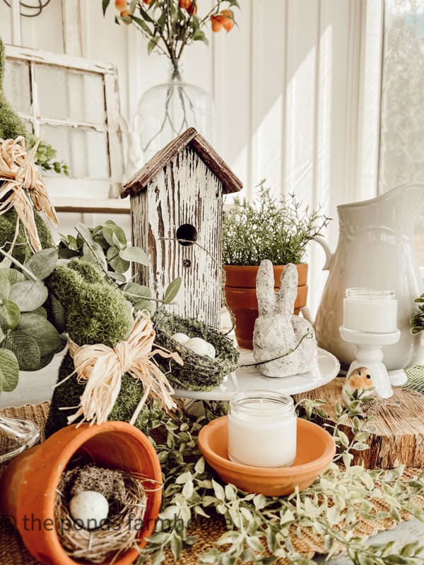 Natural Easter Centerpiece Ideas for Rustic Farmhouse Charm.  Cheap Easter Decorations.