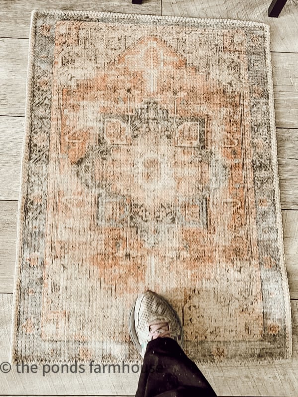 How to Keep Rugs From Slipping on Wood Floors : Design Tips 