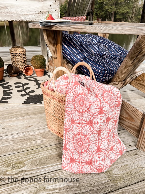 Outdoor cushions and towels