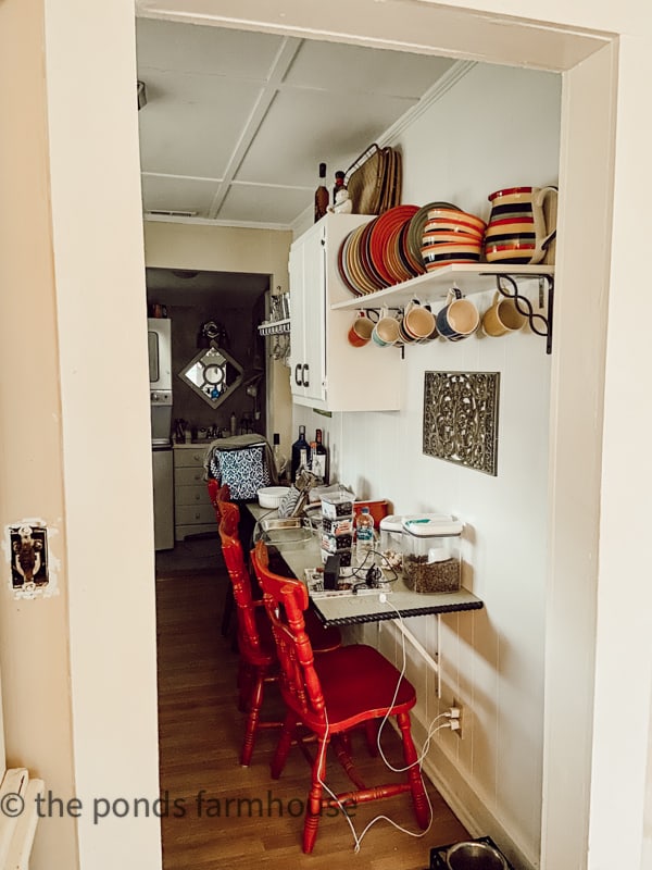 Before Photo of Kitchen prior to tiny house remodel.  