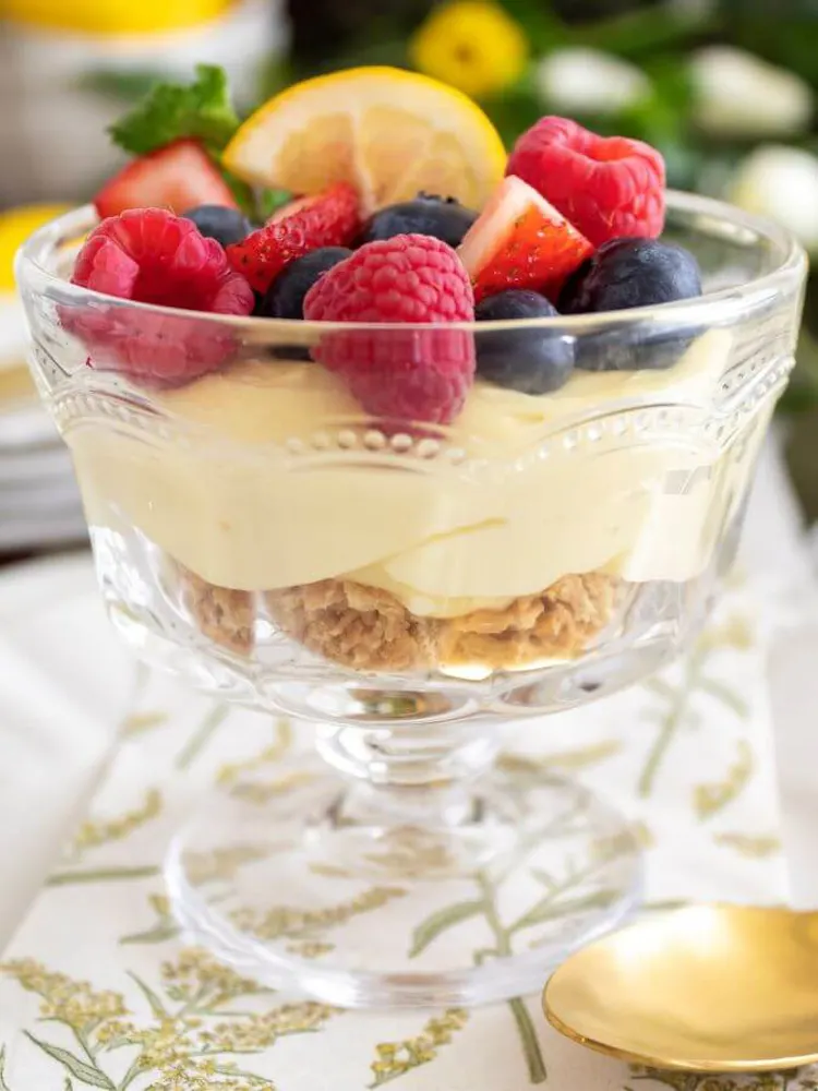 Refreshing deserts for tea party. Pudding with fresh fruits. Blueberries, strawberries 