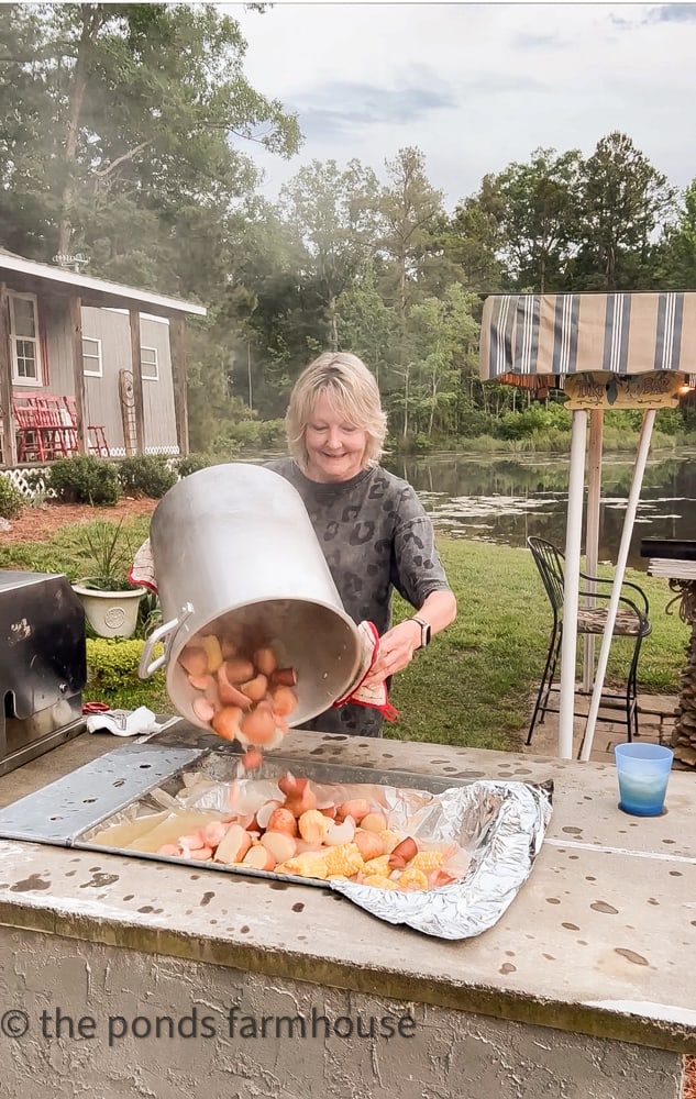 Dump low country boil pot and let drain. Are to serve shrimp boil, frogmore stew, steam pot.