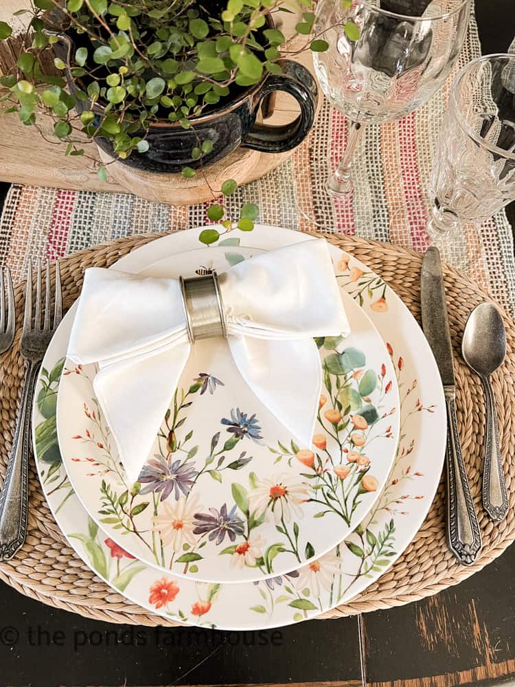 Bow Tie Napkin fold for a formal dinner table.