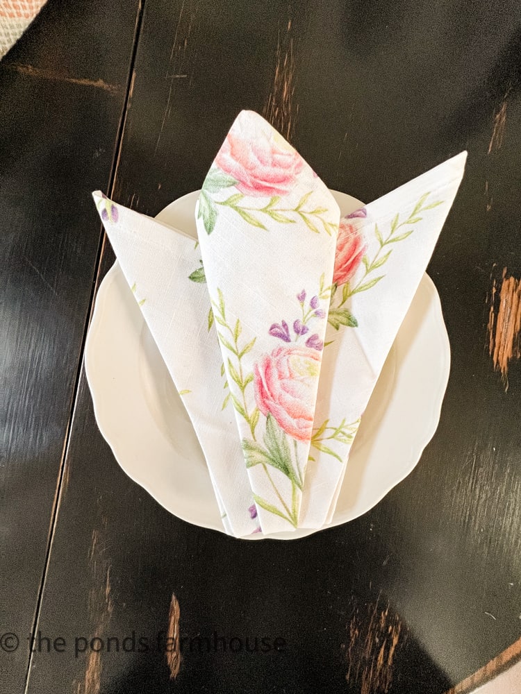 Tulip Napkin Fold, tulip folded napkin place setting.  Floral Napkin and White Vintage Ironstone Plate