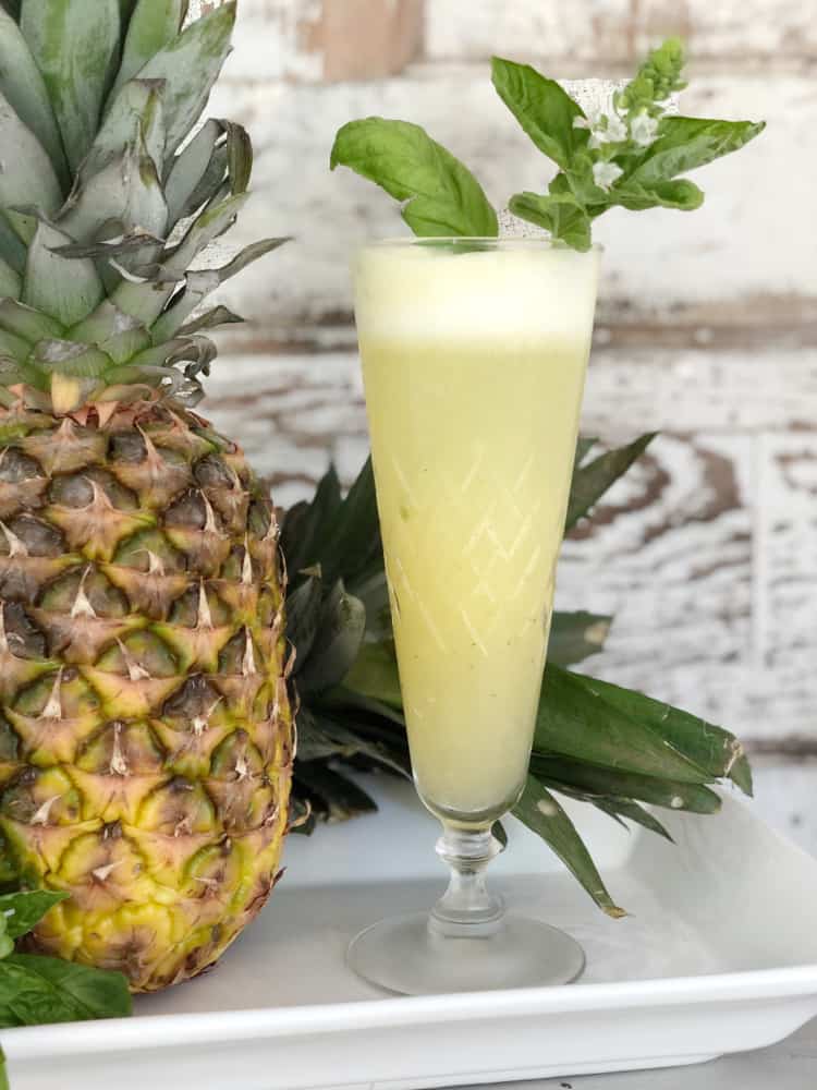 Pineapple and Basil Cocktail for Luau Menu, Luau cocktails, refreshing cocktails 