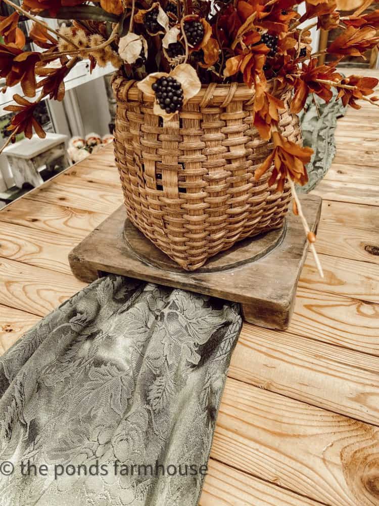 Basket Centerpiece Ideas for Rustic Modern Kitchen Ideas.  Basket with fall flowers and berries.  