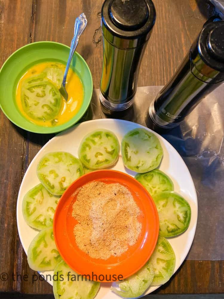 Sliced Green Tomatoes for Easy Air Frier recipe