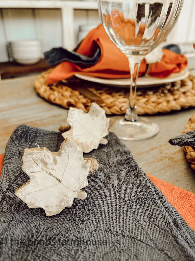 Craft Project Napkin Rings, Pottery Barn Style.  Budget friendly DIY Thanksgiving Napkin Rings 