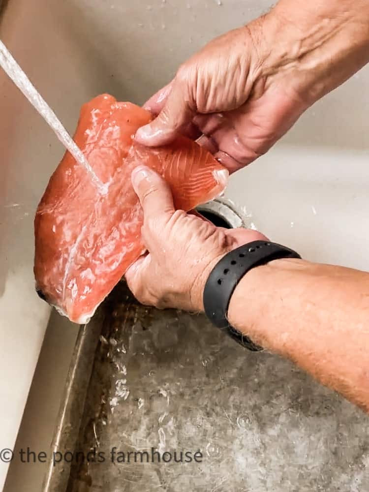 Rinse cured salmon with cold water