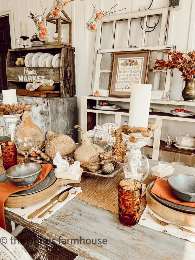 5 Rustic Dining Table Setting Ideas for Fall for Farmhouse Style.