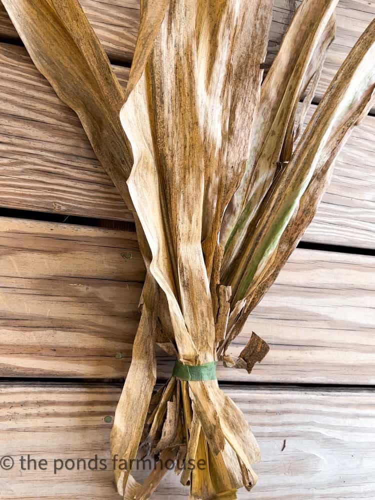 corn stalks bundled to make fall garland using dried corn stalks.  Cottage and farmhouse decorating ideas