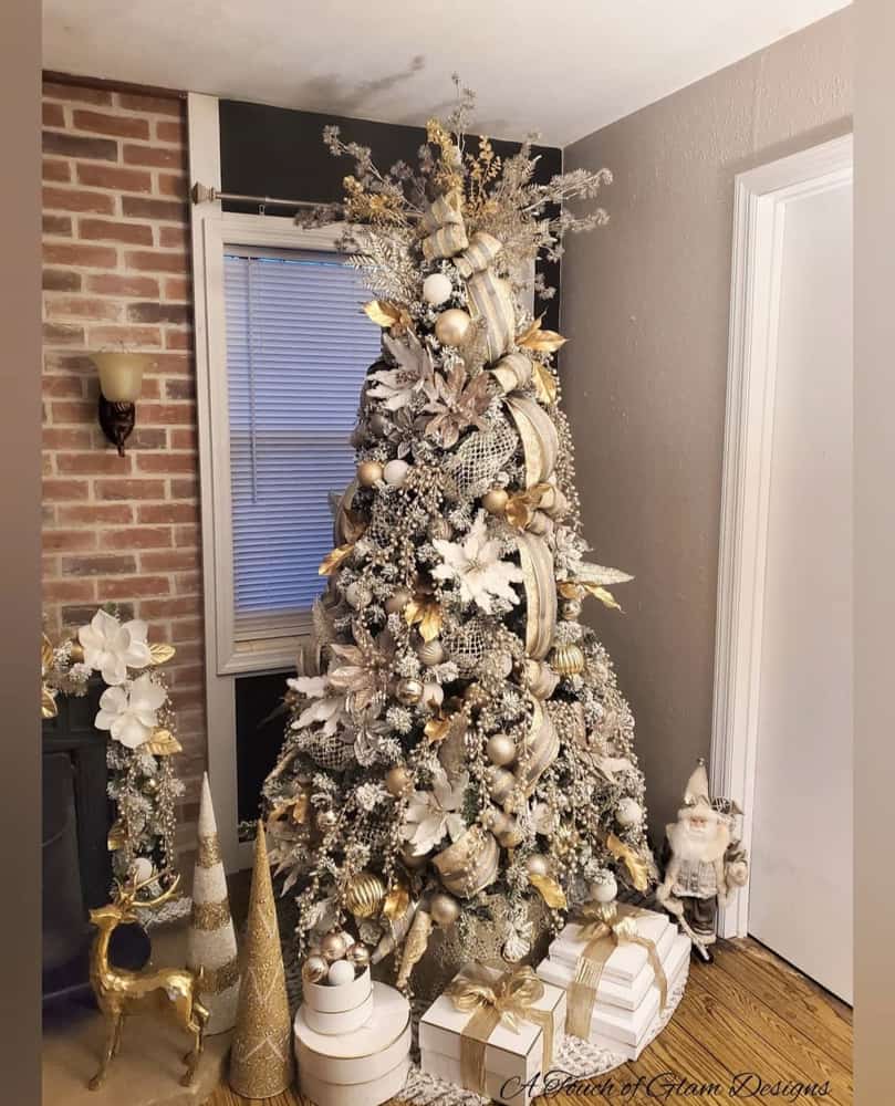 Gold White and Silver Neutral Christmas Tree Ideas