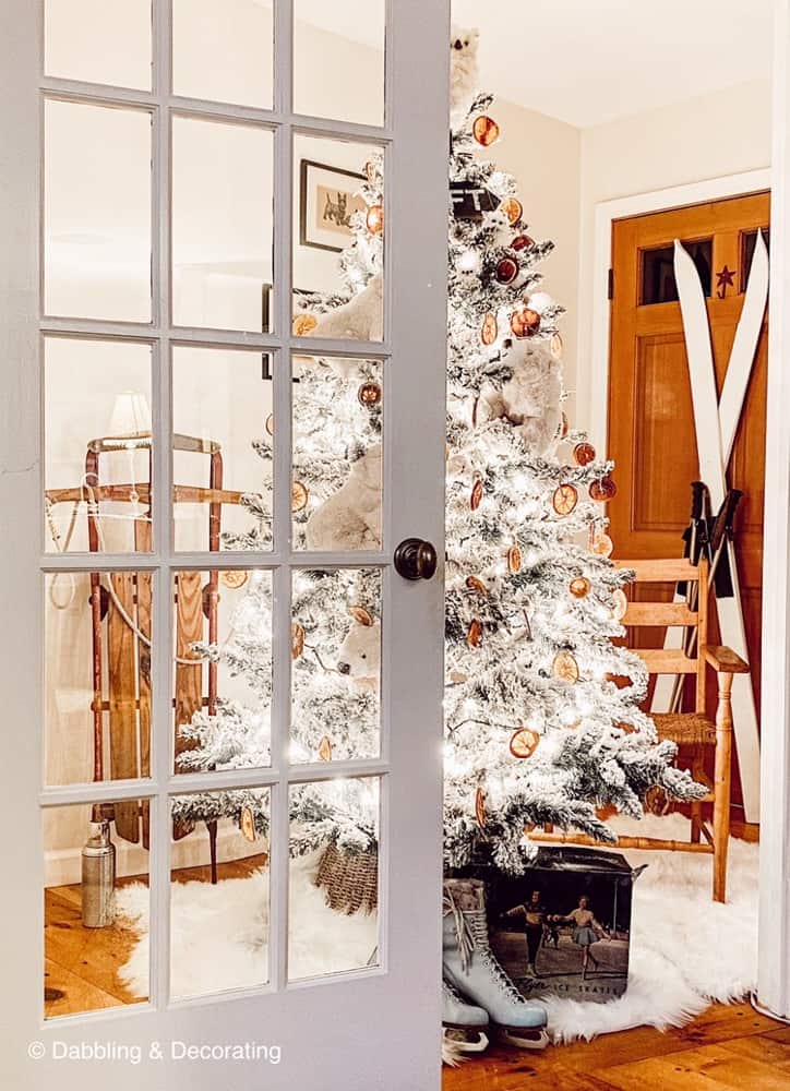 Polar Bear and Owl Christmas Tree