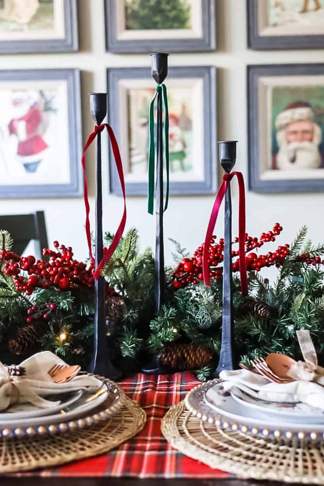 Traditional Christmas Cottage Style Table Setting.