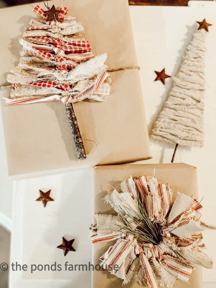 Sustainable and Eco-friendly gift wrap and ornament ideas for unique Christmas Projects. Cheap Christmas Decorations