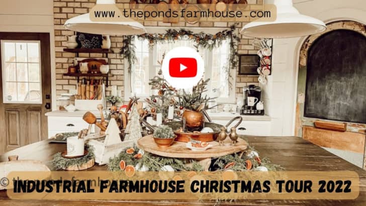 Farmhouse Christmas Living Room Tour: Cozy and Inviting Ideas