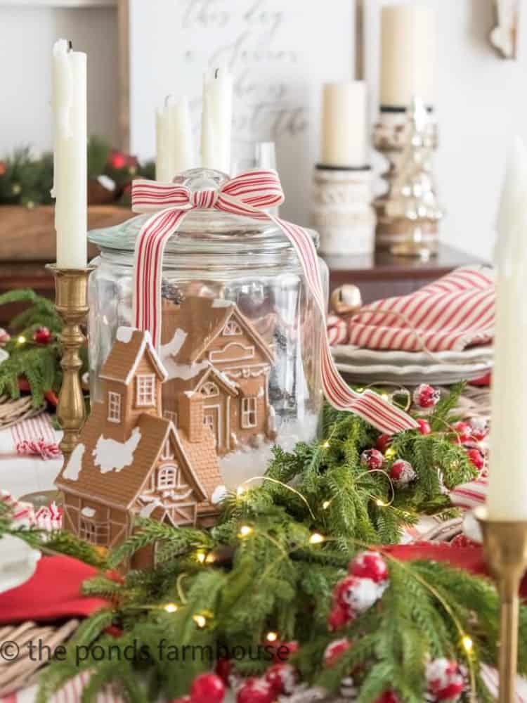 Gingerbread Christmas Tablescape