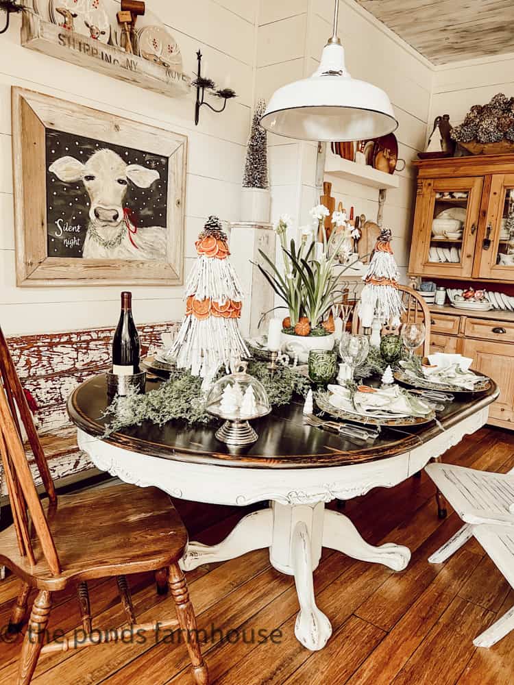 https://www.thepondsfarmhouse.com/wp-content/uploads/2022/11/dining-table-for-Christmas-tour.jpg