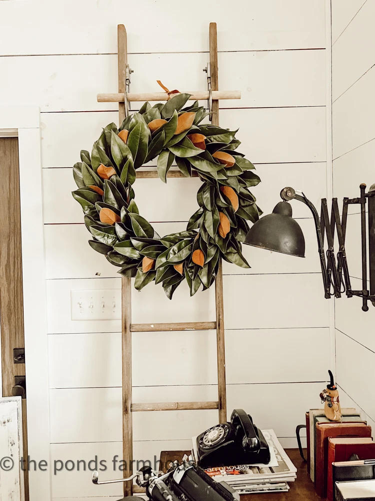 The secret to making a wreath with magnolia leaves for Christmas.  Farmhouse Style Christmas Wreath
