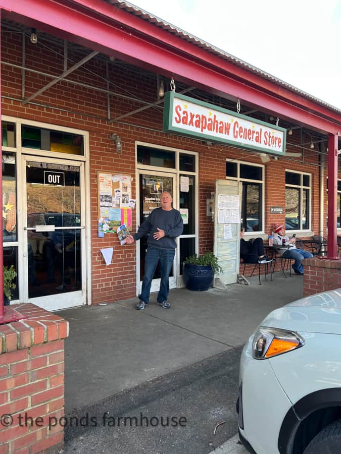 Saxapahaw General Store Restaurant -