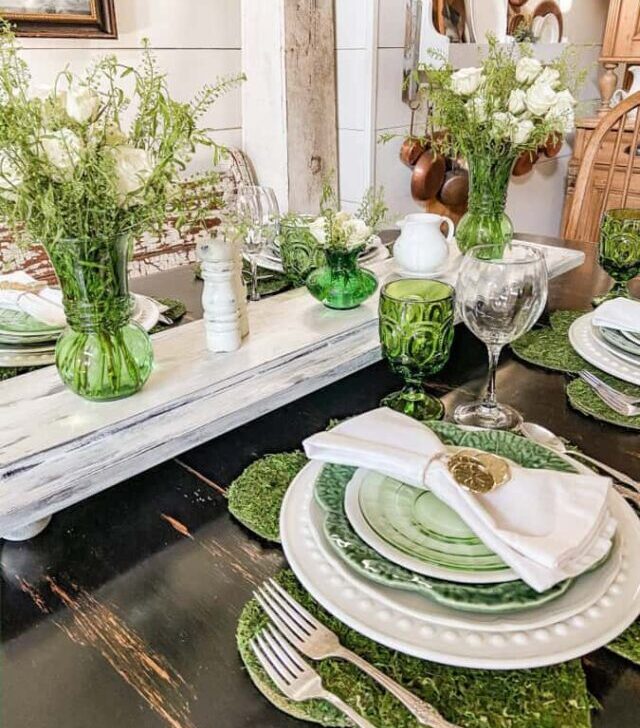 cropped-St.-Patrick-table-setting.jpg
