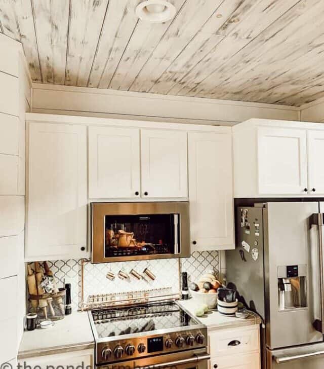 cropped-emplty-above-kitchen-cabinetts.jpg