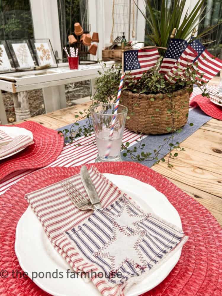 DIY Scrap Fabric Craft: Ticking Fabric Napkins with cutlery pockets for Patriotic Tablescapes.