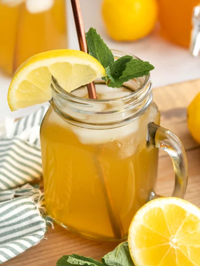 Lemonade Iced Tea Recipe for the Supper Club Menu for a Spring Fling Themed Party