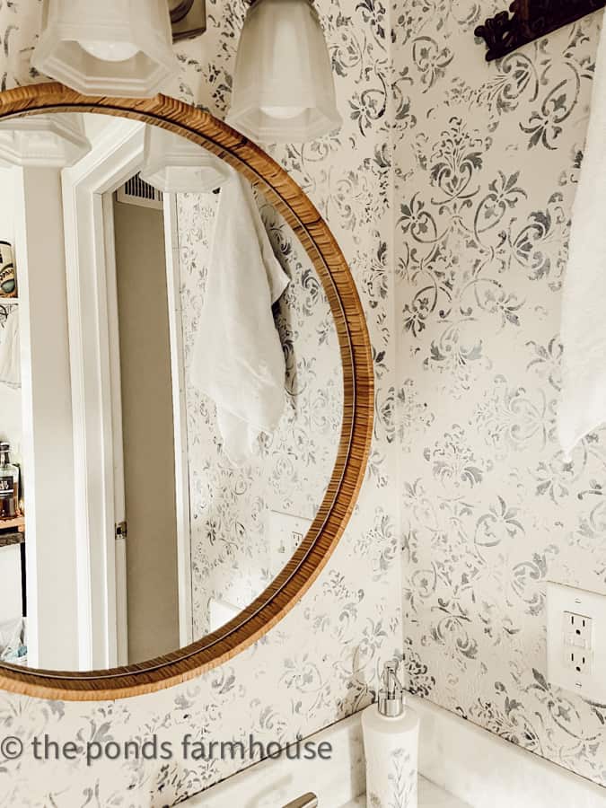Wall Stencil Faux Finish Wall Techique & round mirror for Small Bathroom Ideas on a budget