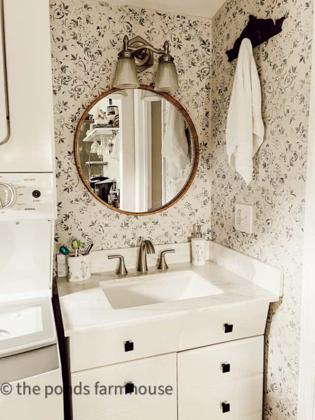 Budget-Friendly Small Bathroom Remodel Ideas - Tiny Cottage