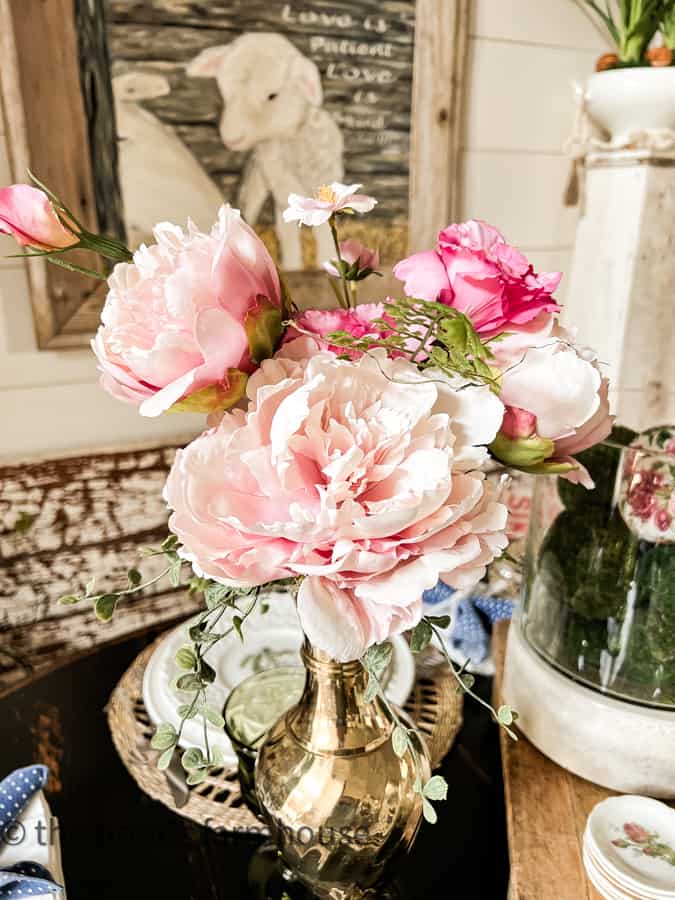 Table Decorating for Easter with faux peonies in a brass vase for Farmhouse Style Tablescape