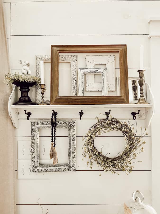 #10 - 19 Ways To Up-Cycle Vintage Picture Frames