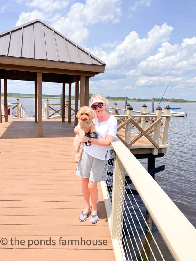 Dirt Road Adventures - April's Over Weekend at Kure Beach. Dining at Smoke on the Water with Rudy.