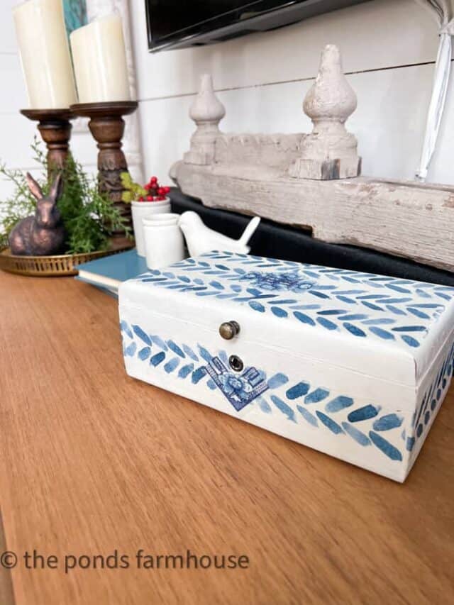 How To Make a Decorative Wooden Box with Napkins